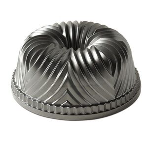 Nordic Ware Bavaria Bundt Pan